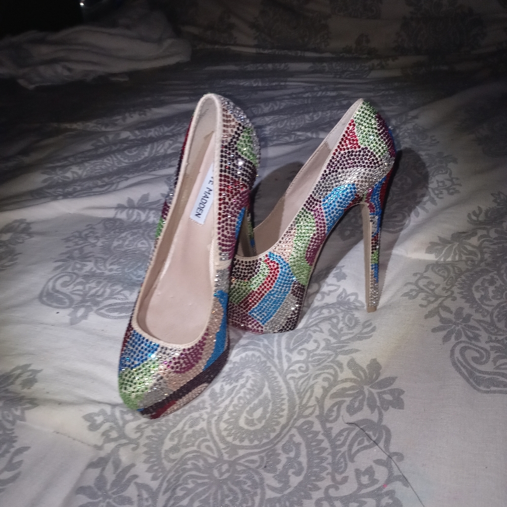 Steve madden pumps